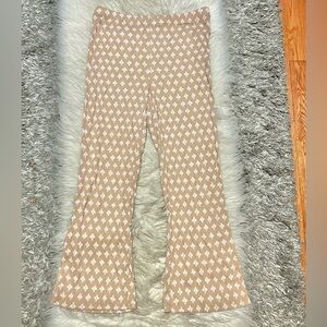 Tan & White Geometric Print Flare Pants